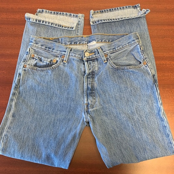 Vintage Men's 501 Levi's Mom Jeans - Picture 4 of 8